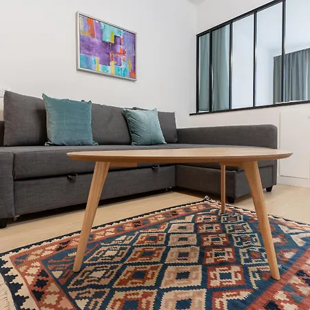 Monko Bohemian Elegance Торремолінос